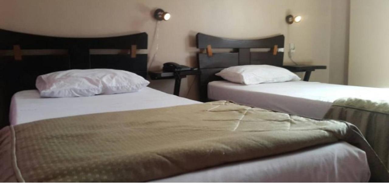 Bab Ezzouar Roza Hotel מראה חיצוני תמונה